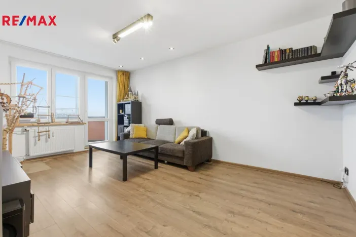 Prodej bytu 3+1, Otovice, K Panelárně, 83 m2