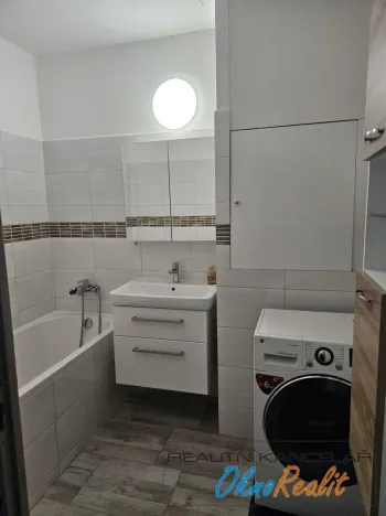 Pronájem bytu 3+1, Přerov - Přerov I-Město, Trávník, 74 m2