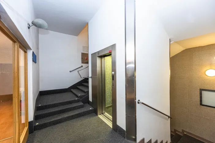 Pronájem kanceláře, Praha, Na příkopě, 2169 m2