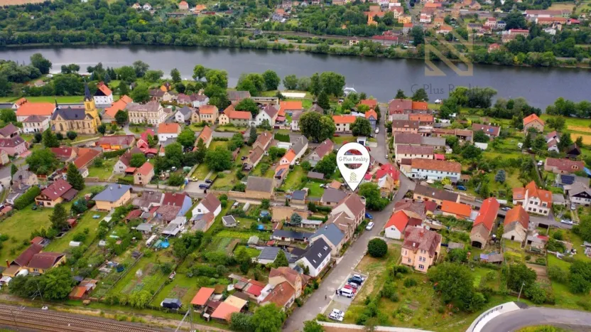 Prodej rodinného domu, Libochovany, 158 m2