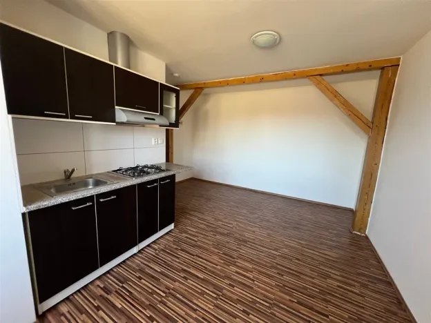 Pronájem bytu 1+kk, Aš, Chebská, 21 m2