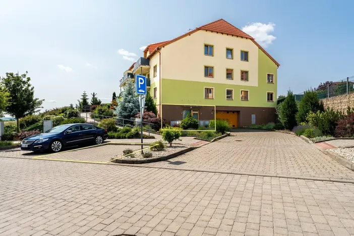 Prodej bytu 2+kk, Holubice, 63 m2