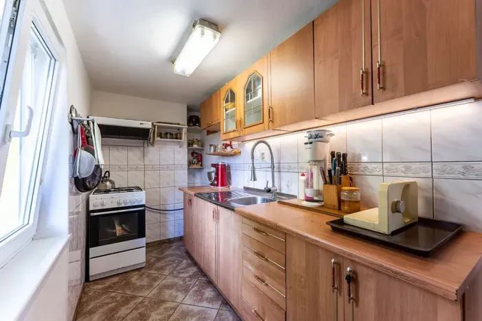 Prodej chaty, Hradčany, 61 m2