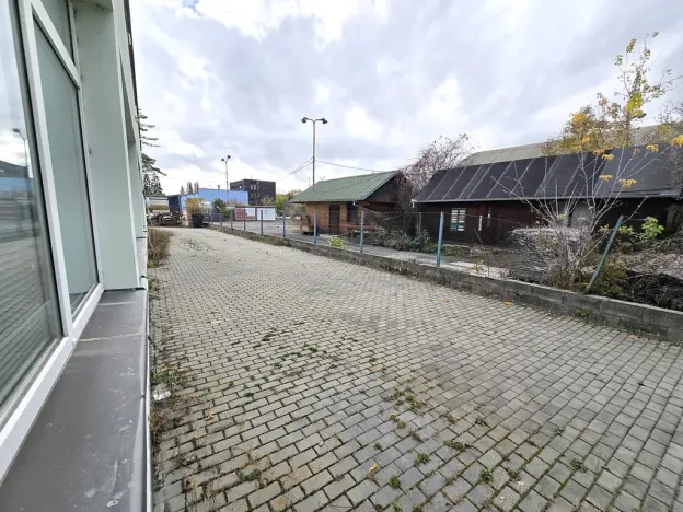 Pronájem výrobních prostor, Brno, Franzova, 785 m2