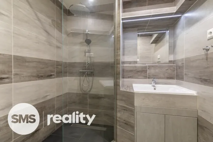 Prodej bytu 3+1, Frýdek-Místek - Frýdek, Novodvorská, 76 m2