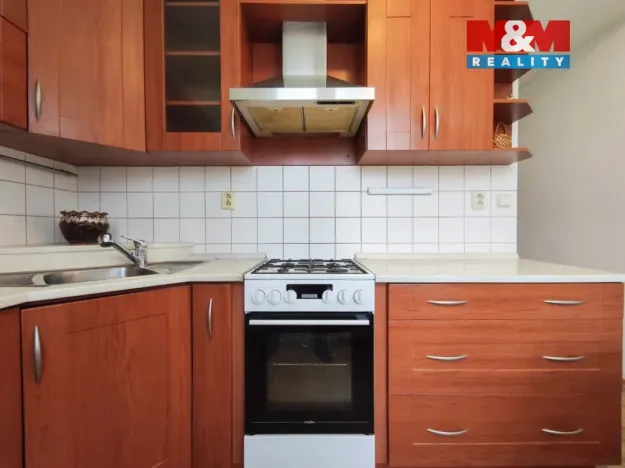 Pronájem bytu 2+1, Orlová - Lutyně, Masarykova třída, 56 m2