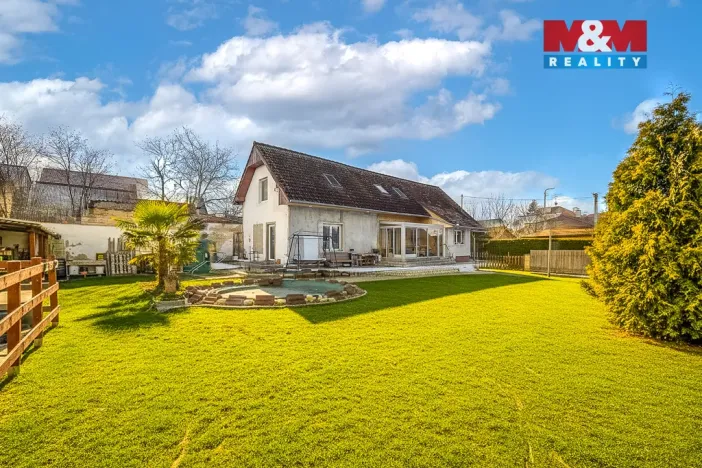 Prodej rodinného domu, Krupá, 186 m2