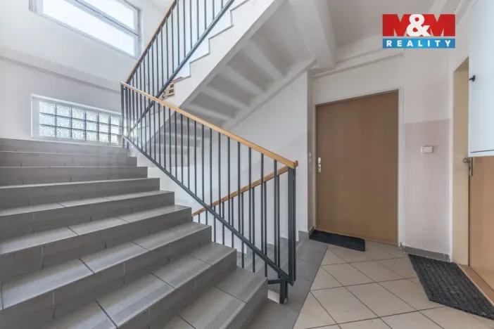 Prodej bytu 1+1, Milovice - Mladá, Braniborská, 28 m2