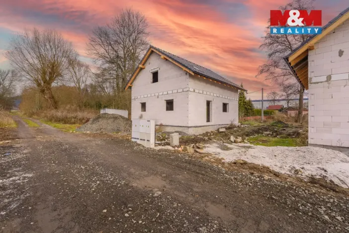 Prodej rodinného domu, Ostrov - Dolní Žďár, 160 m2