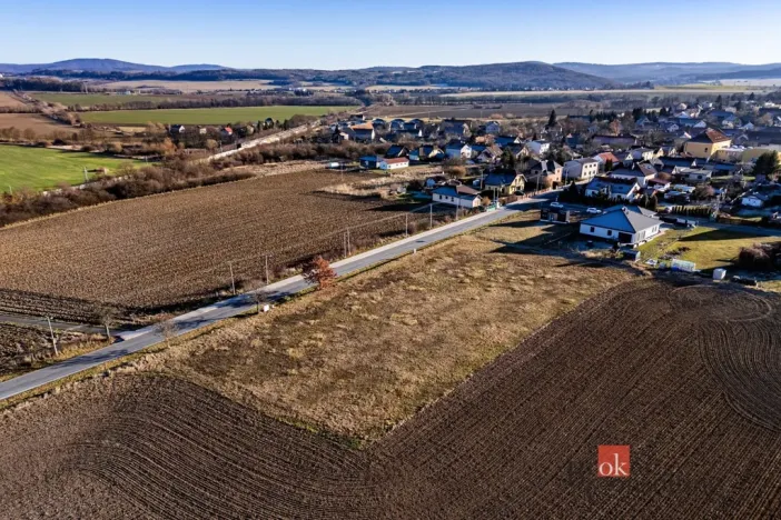 Prodej komerčního pozemku, Újezd, 1173 m2