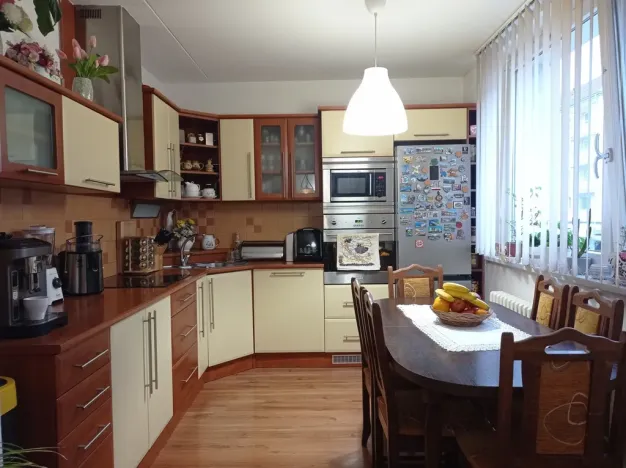 Pronájem bytu 4+kk, Mikulov, St. Živného, 91 m2