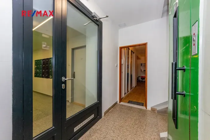 Prodej bytu 2+kk, Praha - Vršovice, Bělocerkevská, 52 m2