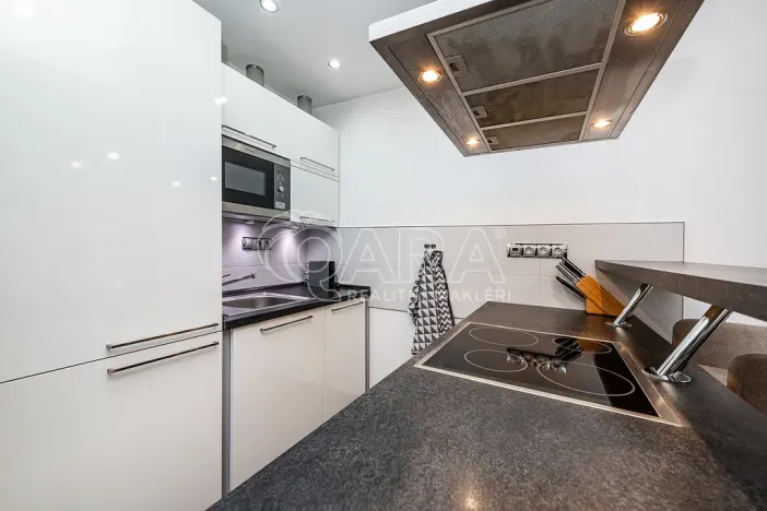 Prodej bytu 2+kk, Praha - Modřany, Daškova, 41 m2