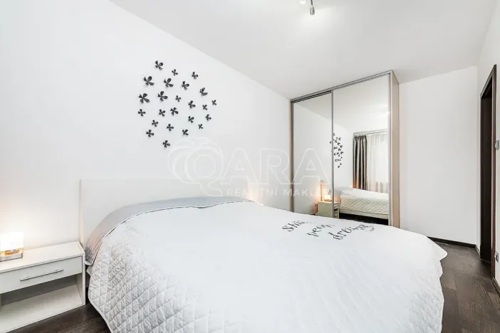 Prodej bytu 2+kk, Praha - Modřany, Daškova, 41 m2