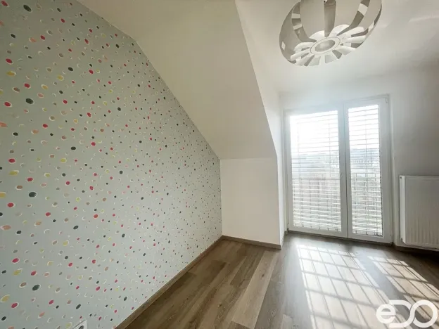 Pronájem rodinného domu, Vestec, U Hrubých, 158 m2