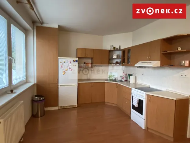 Pronájem bytu 2+kk, Zlín, Podlesí V, 52 m2