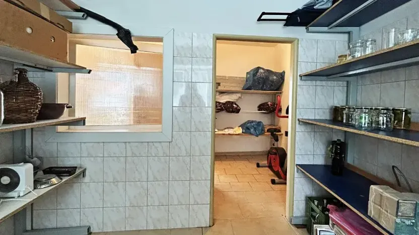 Prodej rodinného domu, Dešov, 1224 m2