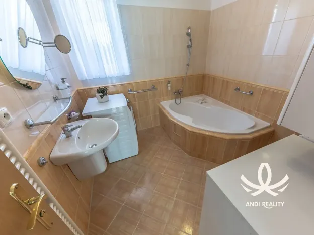 Prodej bytu 2+kk, Poděbrady, Táboritská, 70 m2