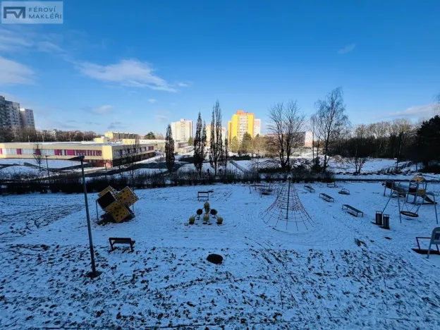 Pronájem bytu 2+1, Ostrava, Srbská, 56 m2