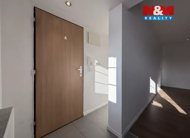 Pronájem bytu 1+kk, Zákupy, Nádražní, 65 m2