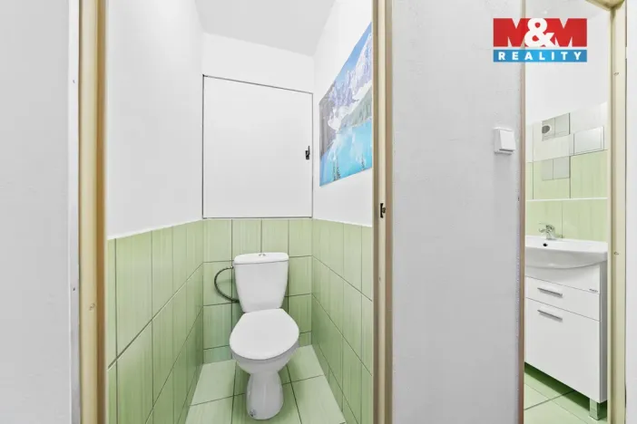 Prodej bytu 3+1, Klášterec nad Ohří - Miřetice u Klášterce nad Ohří, Luční, 71 m2