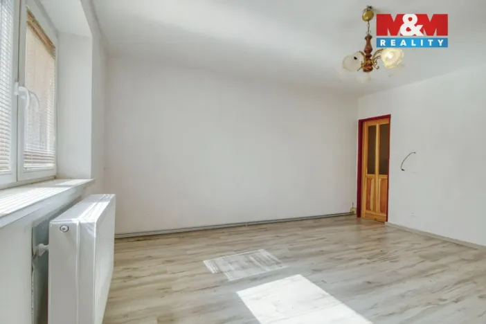 Prodej rodinného domu, Lnáře, 205 m2