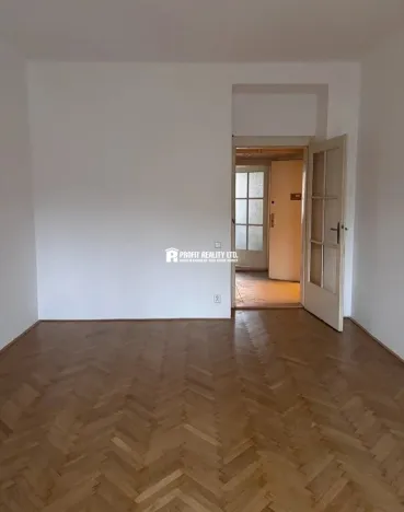 Pronájem bytu 1+1, Praha - Košíře, Košířské náměstí, 47 m2