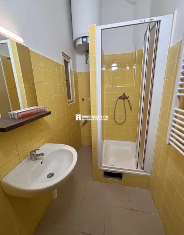 Pronájem bytu 1+1, Praha - Košíře, Košířské náměstí, 47 m2