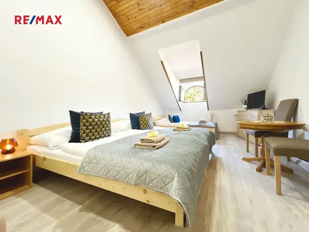 Prodej ubytování, Volary, K. V. Raise, 392 m2