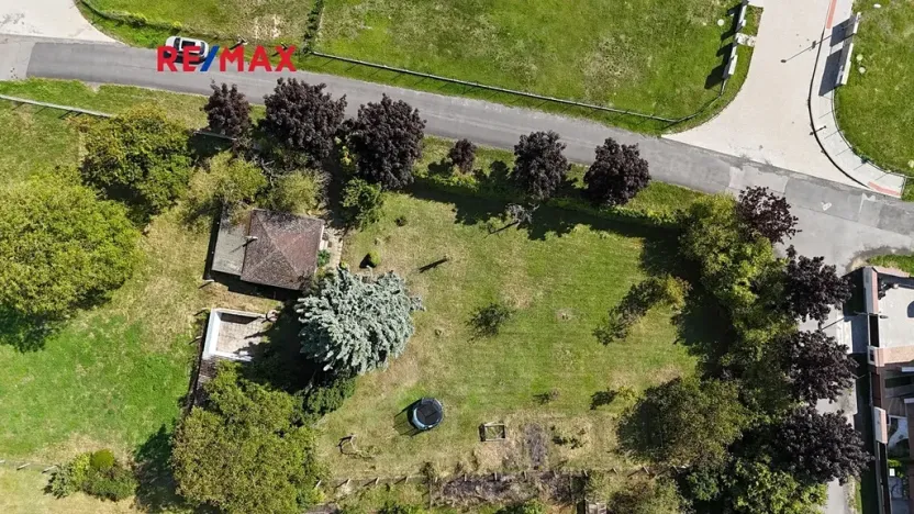 Prodej pozemku pro bydlení, Praha - Klánovice, Výravská, 1600 m2