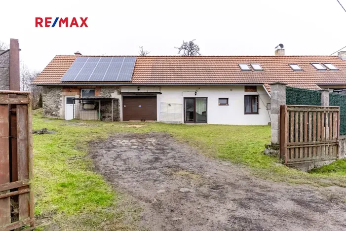 Prodej rodinného domu, Neveklov, 190 m2