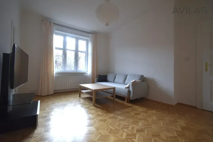 Pronájem bytu 2+kk, Praha - Žižkov, Biskupcova, 57 m2