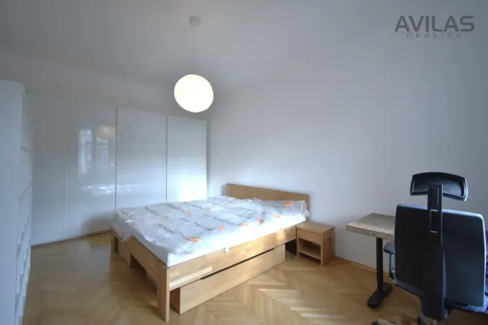 Pronájem bytu 2+kk, Praha - Žižkov, Biskupcova, 57 m2