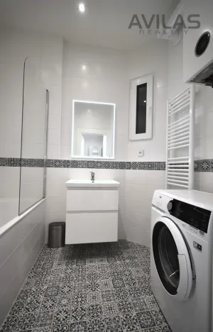 Pronájem bytu 2+kk, Praha - Žižkov, Biskupcova, 57 m2