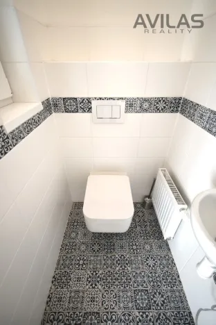 Pronájem bytu 2+kk, Praha - Žižkov, Biskupcova, 57 m2