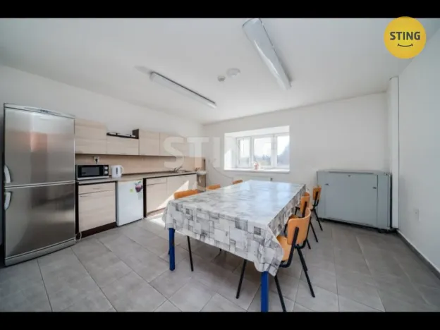 Pronájem skladu, Mankovice, 220 m2