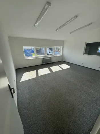 Pronájem skladu, Praha - Horní Počernice, Bystrá, 313 m2