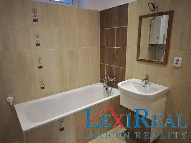 Pronájem bytu 2+1, Praha - Zbraslav, Zvonařská, 65 m2