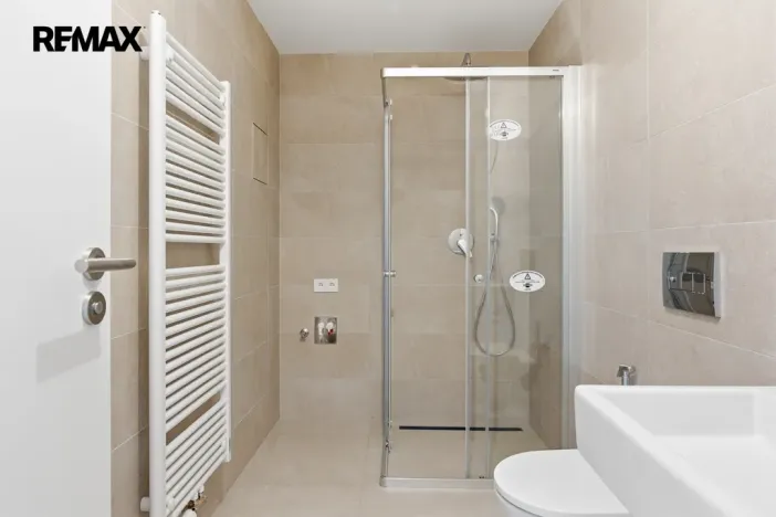 Prodej bytu 1+kk, Kladno - Dubí, Ke křížku, 31 m2