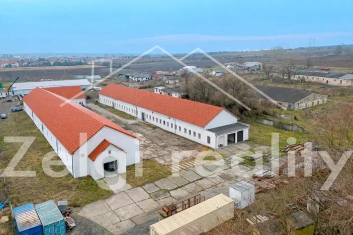 Pronájem skladu, Milotice, 1002 m2