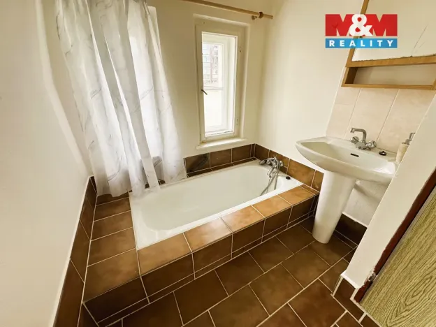 Pronájem bytu 2+kk, Jablonec nad Nisou, Na Šumavě, 45 m2