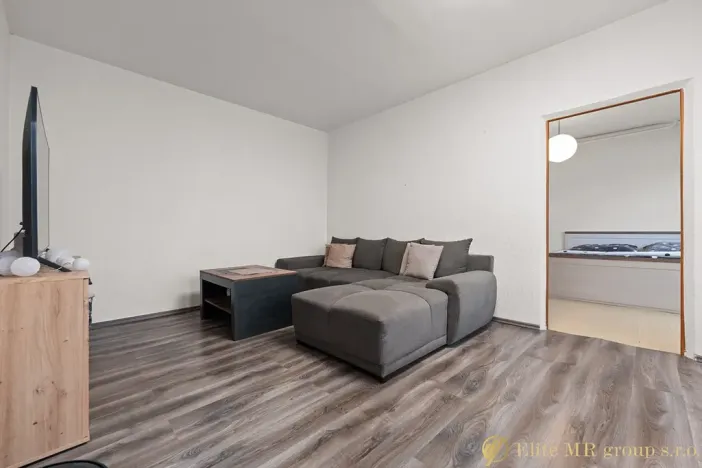 Prodej bytu 2+1, Kladruby, Stříbrská, 54 m2