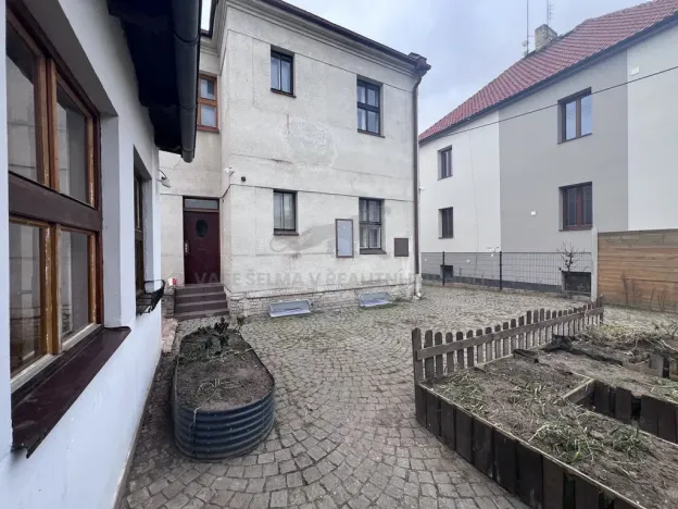 Pronájem bytu 1+1, Praha - Modřany, U pily, 44 m2