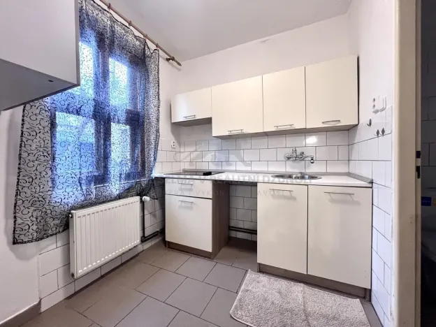 Pronájem bytu 1+1, Praha - Modřany, U pily, 44 m2