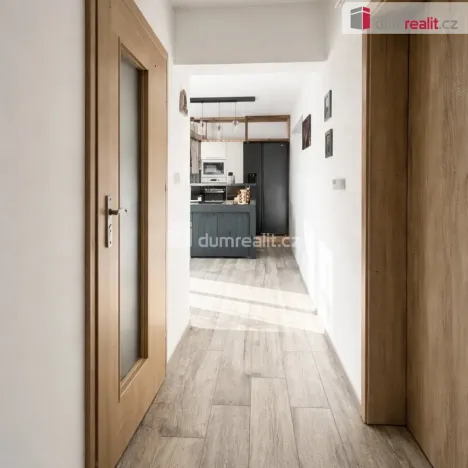 Prodej rodinného domu, Chabařovice - Roudníky, 380 m2