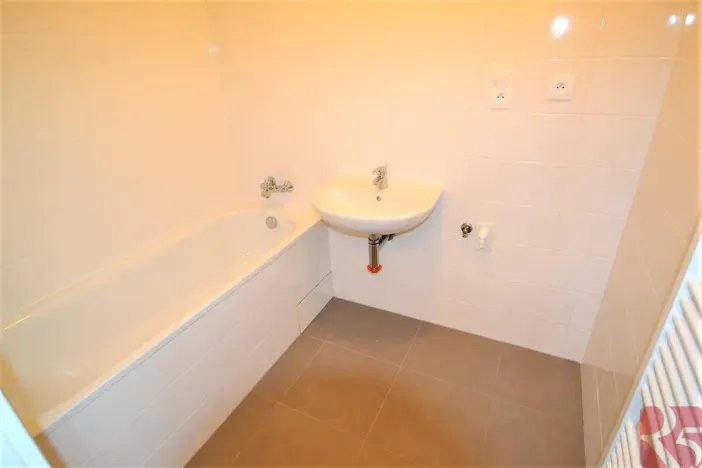 Pronájem bytu 3+kk, Praha - Uhříněves, Václava Trojana, 62 m2