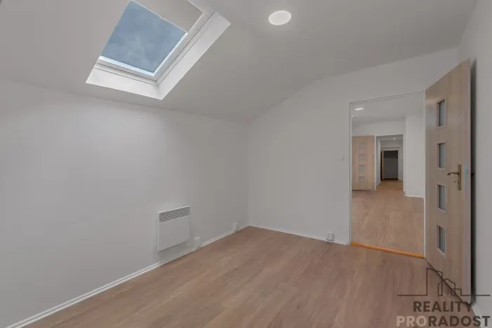 Pronájem bytu 2+1, Znojmo, Kollárova, 48 m2