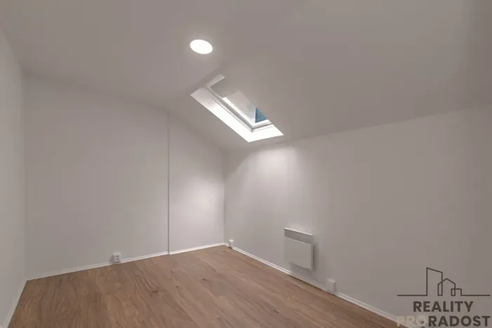 Pronájem bytu 2+1, Znojmo, Kollárova, 48 m2