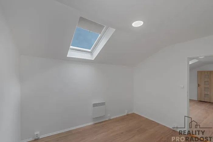 Pronájem bytu 2+1, Znojmo, Kollárova, 48 m2