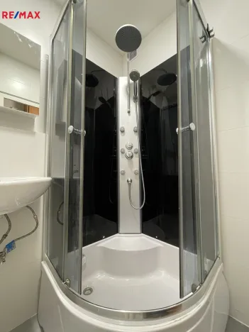 Prodej bytu 1+1, Kladno - Kročehlavy, Ukrajinská, 40 m2